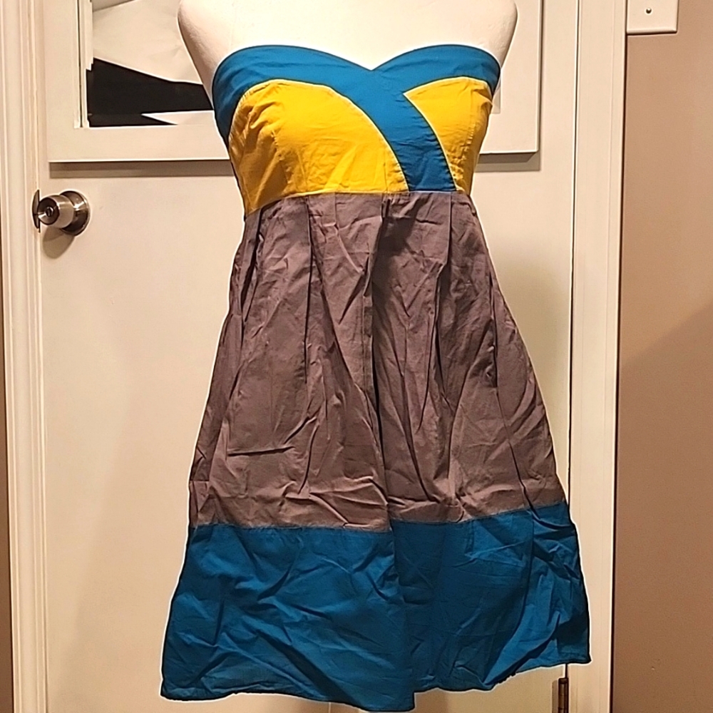 Hawks strapless dress in Teal, lime and grey